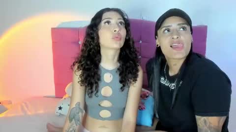 Snapshot of grave_duo chatting on July 9, 4:16 am GRAVE DUO online show from July 9, 4:16 am