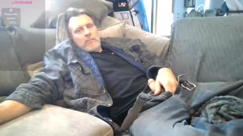 Gray lone wolf online show from January 14, 7:19 pm