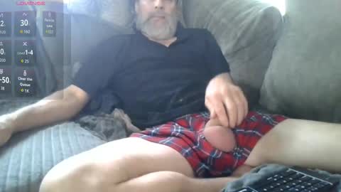 Snapshot of graylonewolf chatting on April 19, 12:59 pm Gray lone wolf online show from April 19, 12:59 pm