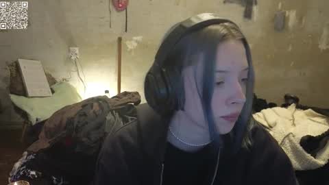 Snapshot of graylovescookies chatting on February 21, 4:05 pm graylovescookies online show from February 21, 4:05 pm