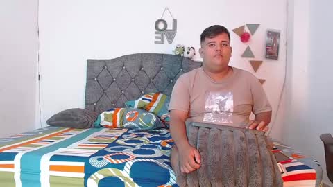 grayson_sullivan online show from February 18, 11:33 am