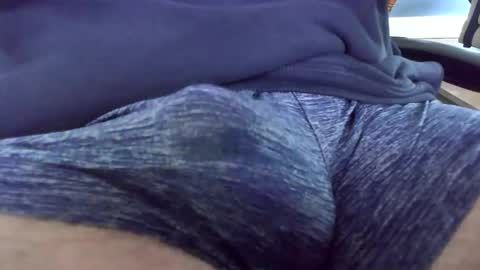 Snapshot of greatjunes chatting on December 17, 12:54 pm gr8head online show from December 17, 12:54 pm