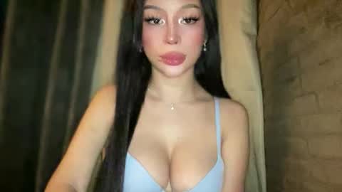 Marie Pelie online show from December 20, 12:34 pm