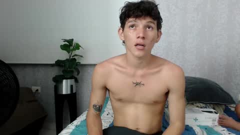 Snapshot of grecia_millercol chatting on February 16, 3:58 am grecia_millercol online show from February 16, 3:58 am