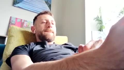 Snapshot of greendiamon chatting on May 5, 11:18 am greendiamon online show from May 5, 11:18 am