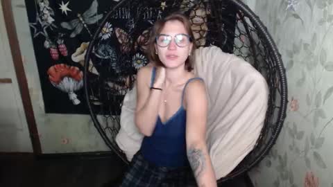 Lina online show from October 1, 11:38 am