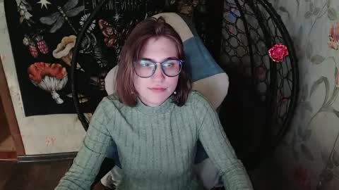 Lina online show from May 31, 9:16 am
