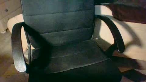 Snapshot of gregbitionist chatting on March 11, 8:20 pm Greg online show from March 11, 8:20 pm