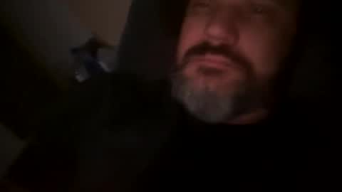 Snapshot of greggharden chatting on February 1, 5:17 am greggharden online show from February 1, 5:17 am
