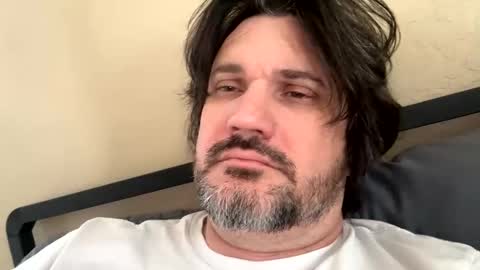 Snapshot of greggharden chatting on February 15, 8:49 pm greggharden online show from February 15, 8:49 pm