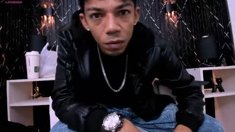 GregorySforza online show from November 19, 11:21 am