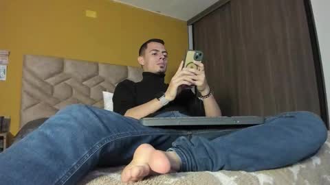 gregorymancini online show from February 25, 4:11 am