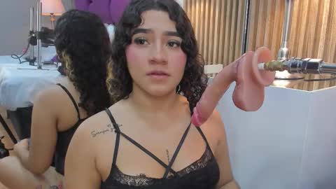 G R E T T A   Try my PVT  online show from November 27, 11:23 am