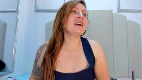 Marcela online show from September 25, 8:40 am