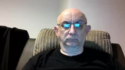 Snapshot of grey_dom chatting on December 3, 10:51 pm Master  Sir online show from December 3, 10:51 pm