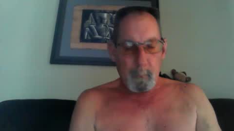 Snapshot of greybeard6868 chatting on December 15, 6:15 pm greybeard6868 online show from December 15, 6:15 pm