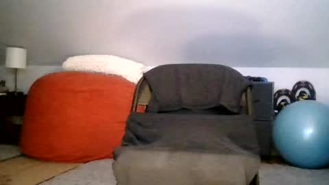 grhansen online show from July 1, 4:25 am