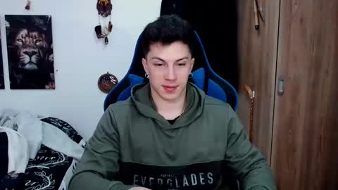 griego01 online show from December 7, 10:06 pm