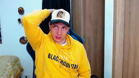 griego01 online show from January 15, 12:19 am