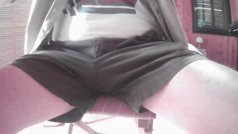 Snapshot of grimbergen123 chatting on May 31, 4:58 pm Grim online show from May 31, 4:58 pm