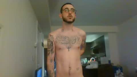 Snapshot of gringoloco253783 chatting on January 3, 12:43 am certifiedloverboy online show from January 3, 12:43 am