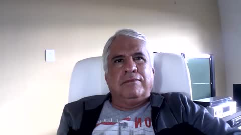 grisa01 online show from May 26, 6:59 pm
