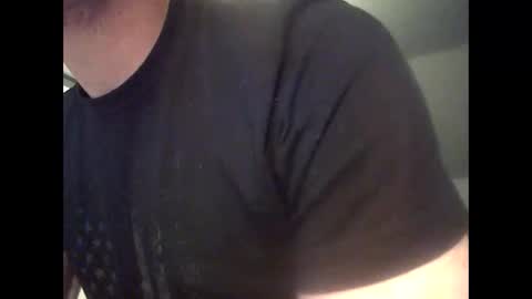 Snapshot of grizzley84 chatting on March 4, 4:13 pm grizzly84 online show from March 4, 4:13 pm