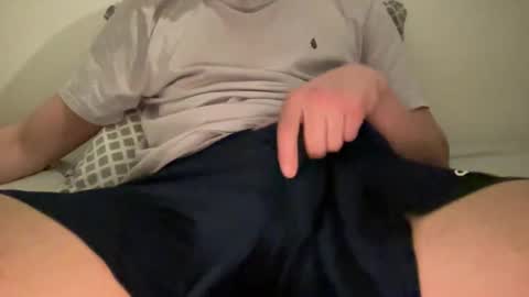 Snapshot of grosseetbelle1 chatting on March 16, 8:13 pm grosseetbelle1 online show from March 16, 8:13 pm