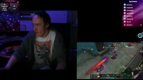 I can be everything you want online show from December 25, 8:17 pm