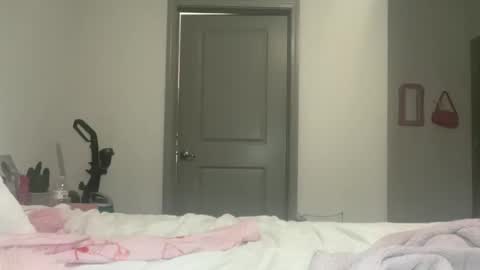 grrlgod online show from November 22, 4:33 am