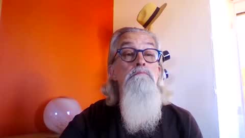 Grybear online show from October 5, 12:03 pm