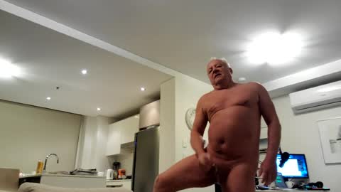 Snapshot of gstring_aussie_phil chatting on June 28, 8:37 pm gstring_aussie_phil online show from June 28, 8:37 pm