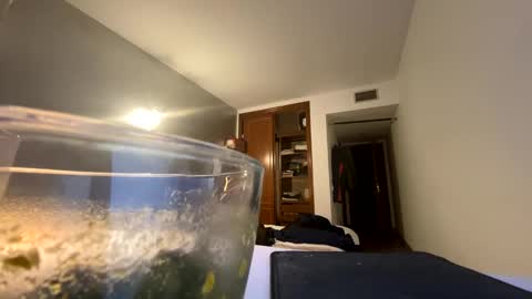 guardiannif_ online show from January 20, 9:11 pm