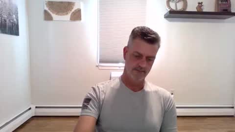 gudguy2025 online show from October 16, 2:40 pm