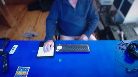 guesswhatigot2 online show from December 2, 7:57 am