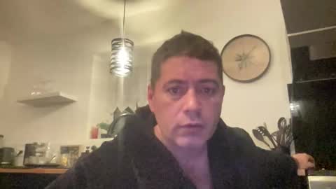 guil0 online show from January 18, 10:08 am