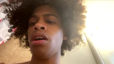 guimaraesconfigurar online show from March 7, 2:03 pm