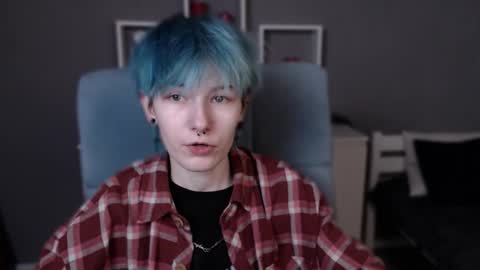 guitarandangell online show from October 27, 3:10 am