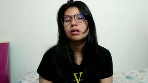 Vane blonde and Hazell black hair online show from February 19, 12:39 am