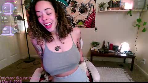 Kylie online show from March 3, 3:18 pm