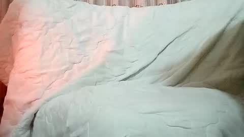 gupindolfefurle online show from April 17, 6:11 pm