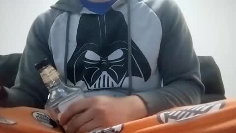 Snapshot of guts_san chatting on December 25, 11:10 pm guts_san online show from December 25, 11:10 pm