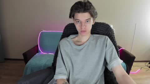 guy_liam1 online show from December 30, 7:37 am