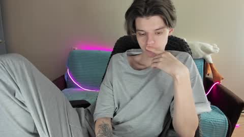 guy_liam1 online show from January 29, 12:56 pm