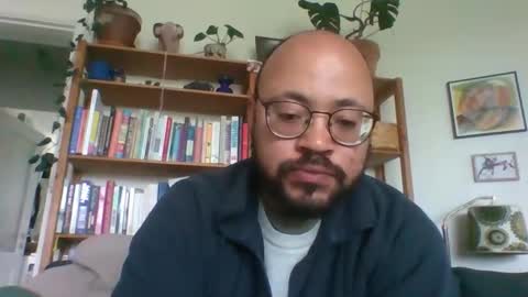 guy_wood15 online show from May 11, 8:09 am