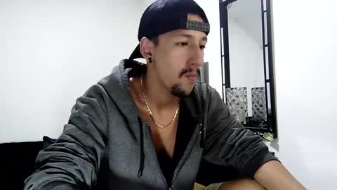 karim online show from December 5, 7:05 am