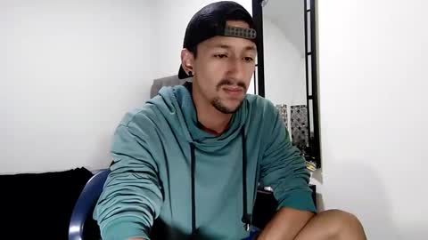 karim online show from December 27, 11:50 am