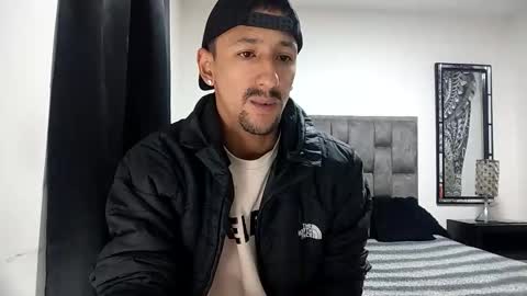 karim online show from February 11, 10:42 am