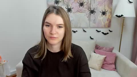gwensmitt online show from November 2, 11:18 pm