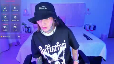 gyal_8_ online show from February 25, 5:28 am